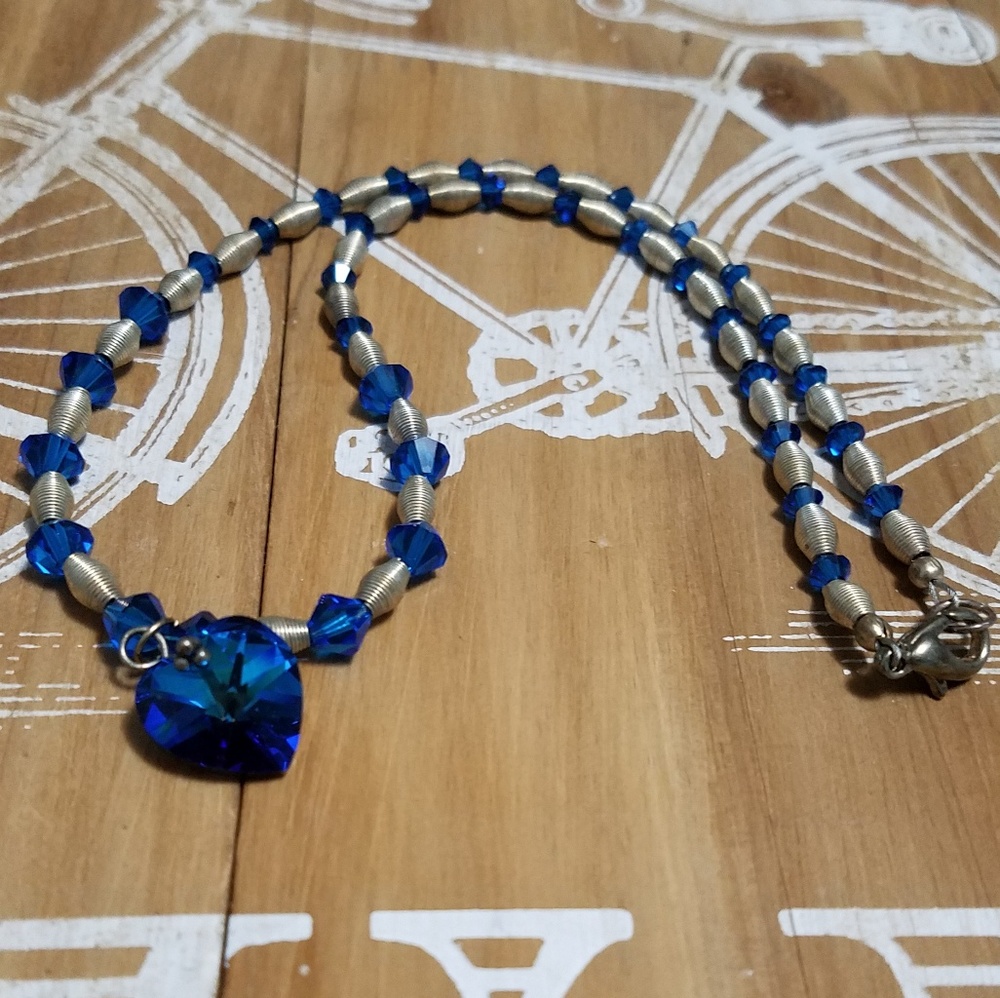 Gorgeous sterling sapphire Swarovski necklace, 16"
